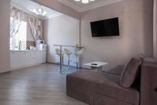 Апартаменты Home Hotel Apartments on Mykhailivska Square - Kiev Киев Апартаменты-студио-4