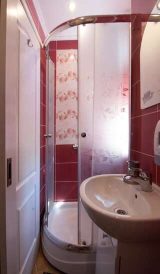 Апартаменты Home Hotel Apartments on Mykhailivska Square - Kiev Киев Апартаменты-студио-8
