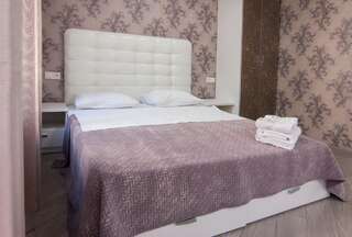 Апартаменты Home Hotel Apartments on Mykhailivska Square - Kiev Киев Апартаменты-студио-2