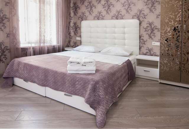 Апартаменты Home Hotel Apartments on Mykhailivska Square - Kiev Киев-13