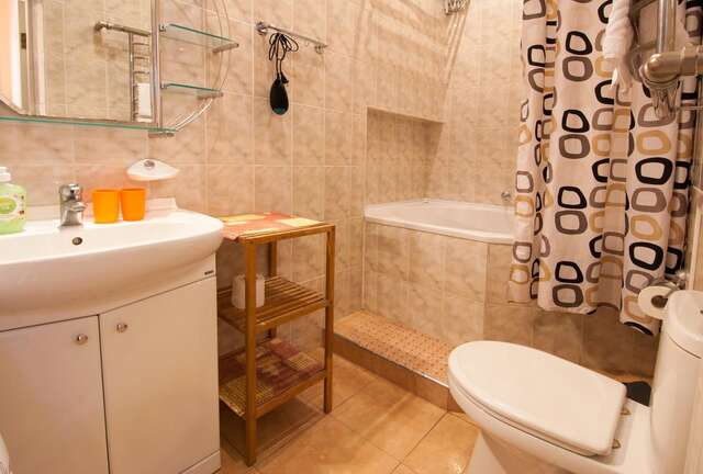 Апартаменты Home Hotel Apartments on Mykhailivska Square - Kiev Киев-17