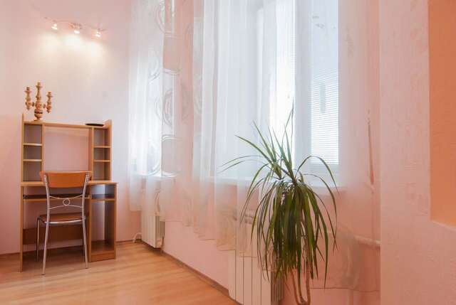 Апартаменты Home Hotel Apartments on Mykhailivska Square - Kiev Киев-21